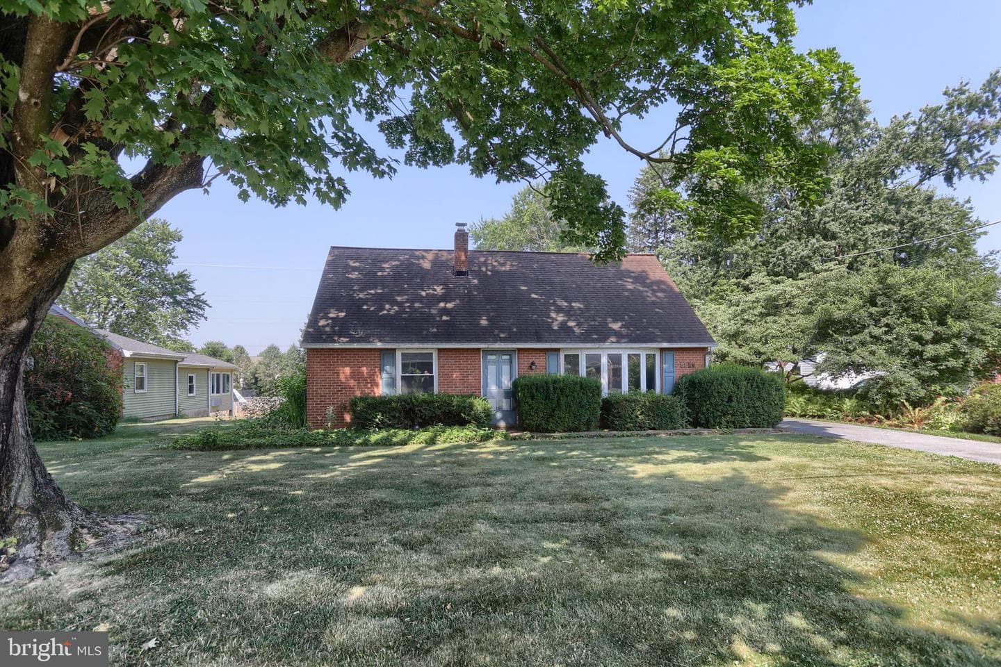 6370 Sundra Drive photo 3