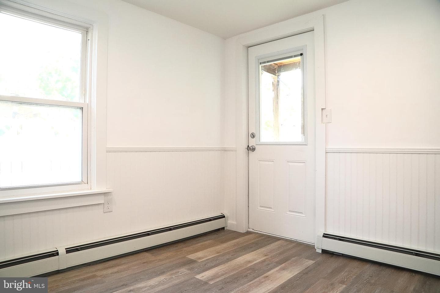 157 S Wolf Street photo 16