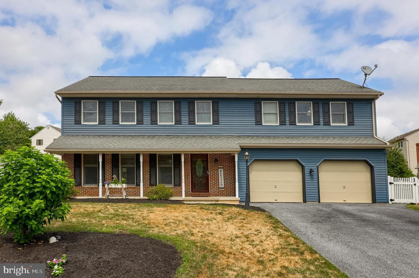 323 Knights Bridge Way, Lititz