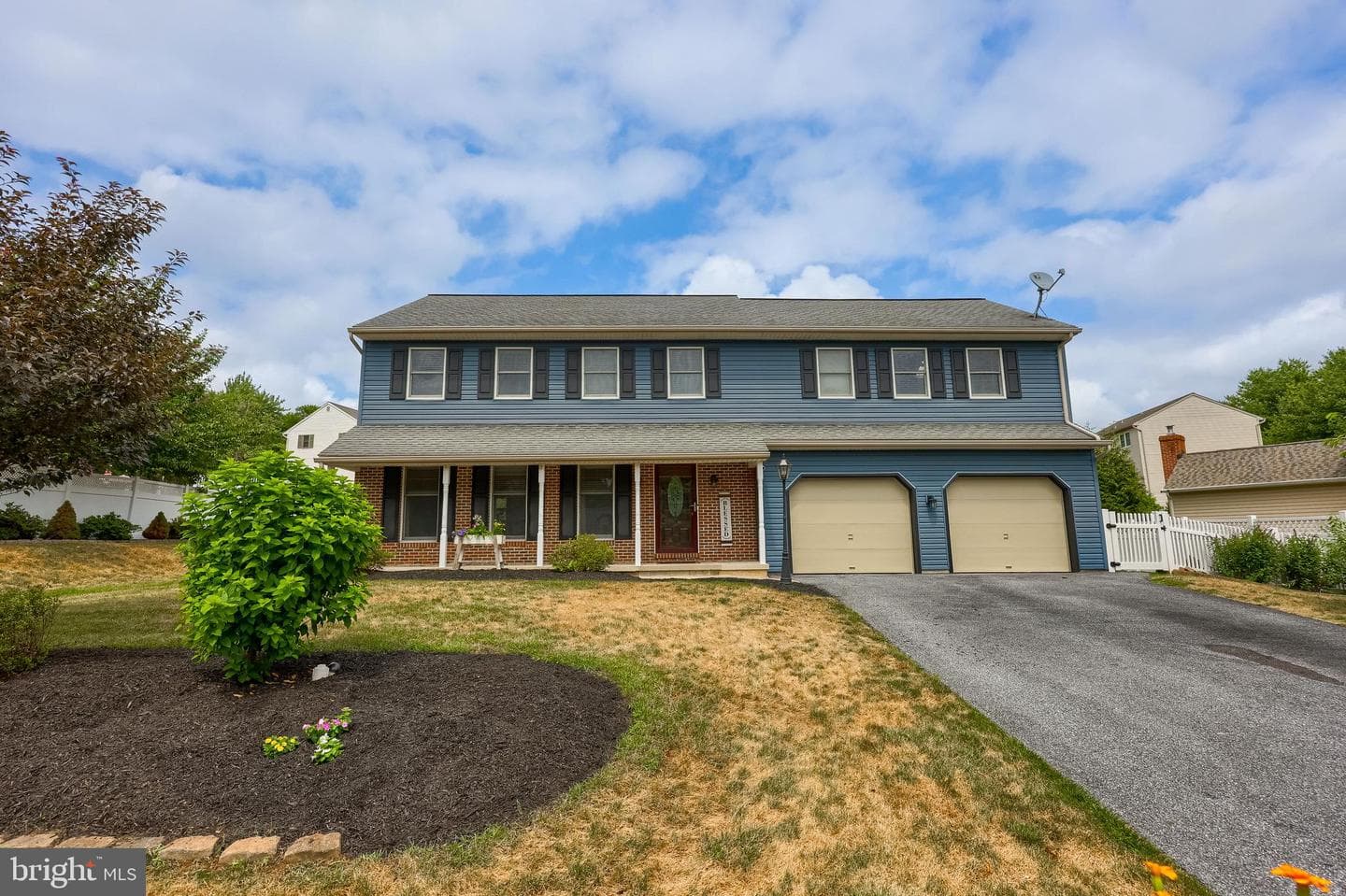 323 Knights Bridge Way photo 3