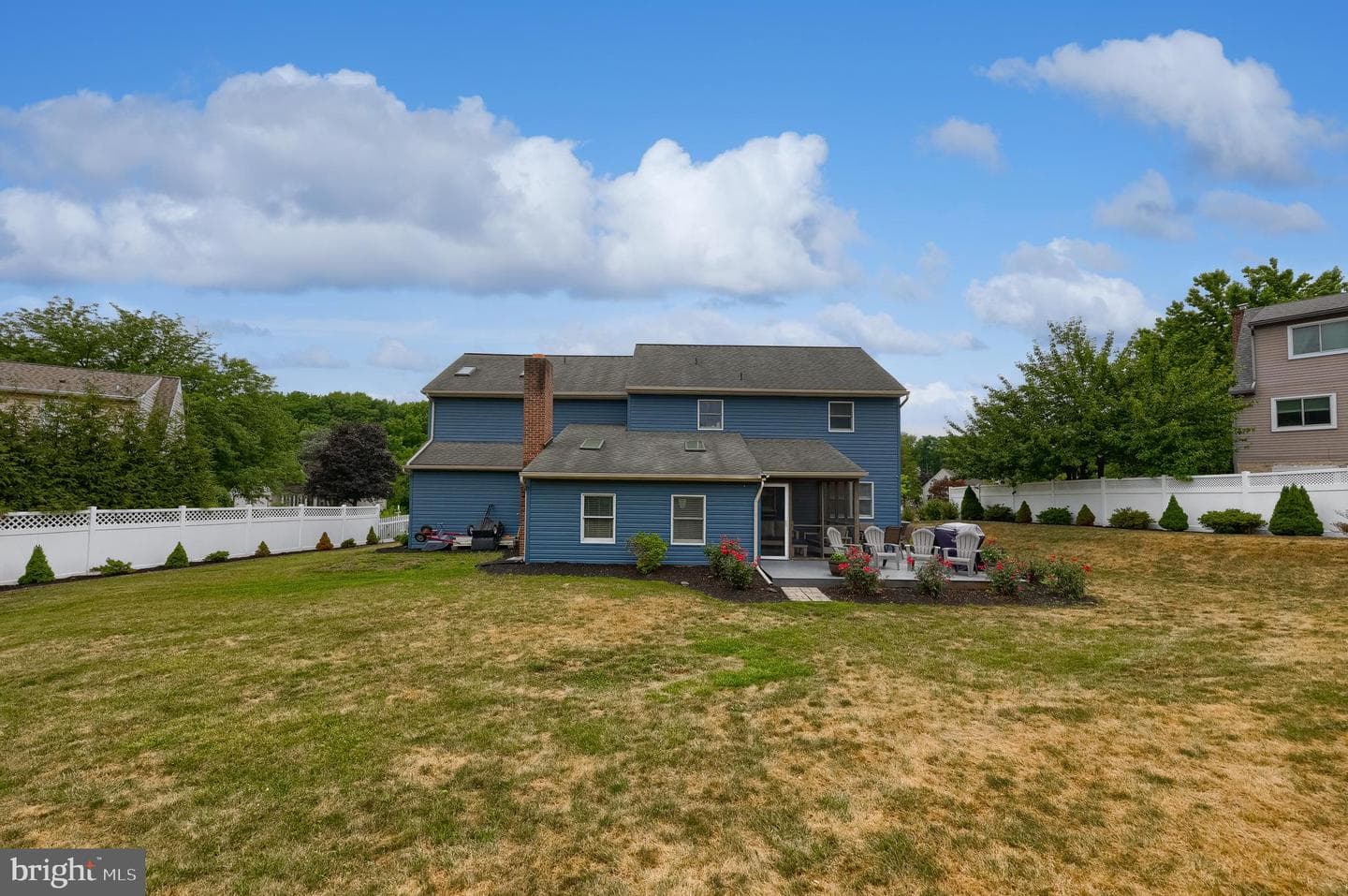 323 Knights Bridge Way photo 55