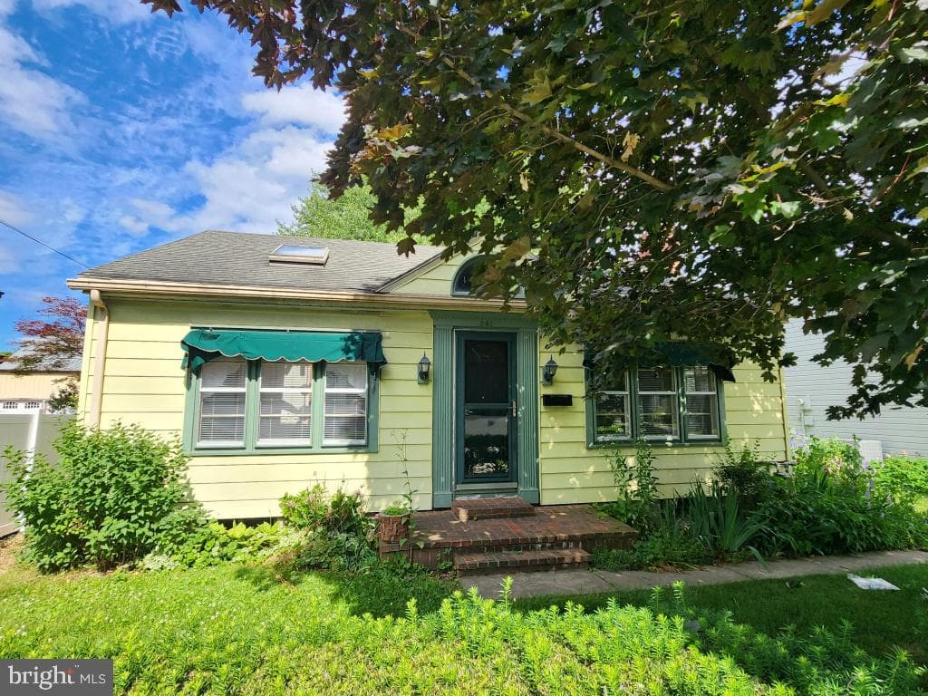 341 N Broad Street photo 2