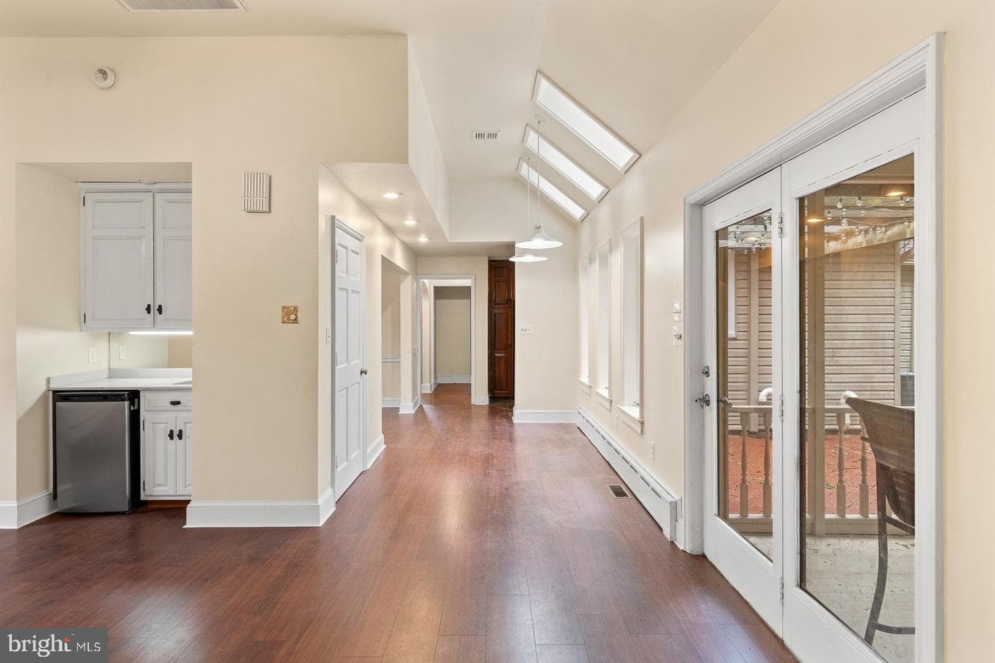 20 Clayton Avenue photo 18