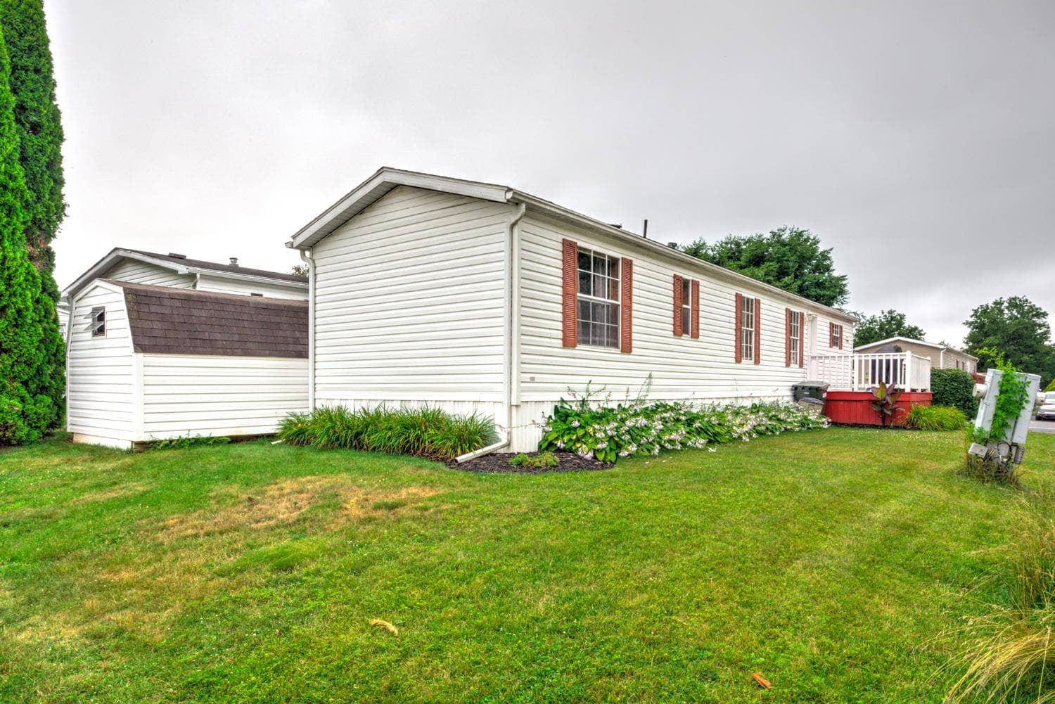 206 Saddleford Court N photo 11