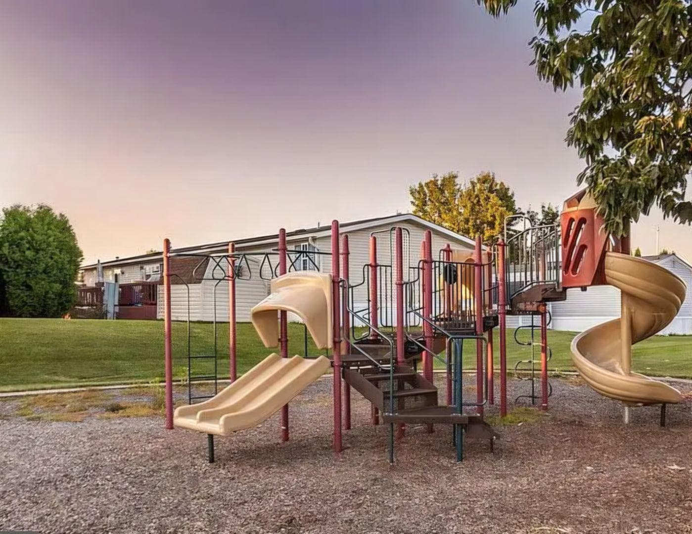 206 Saddleford Court N photo 32