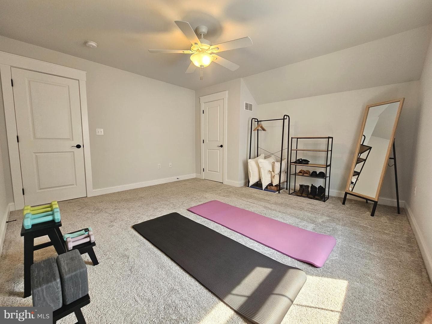 1855 Emerald Way photo 34