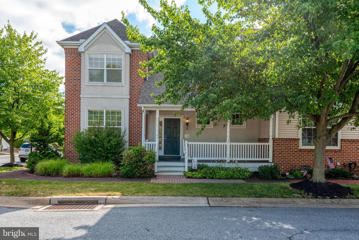 1001 Kent Gdn, Lititz