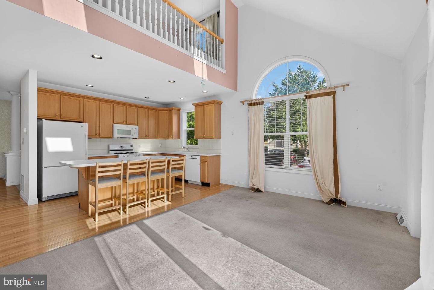 1001 Kent Gdn photo 19