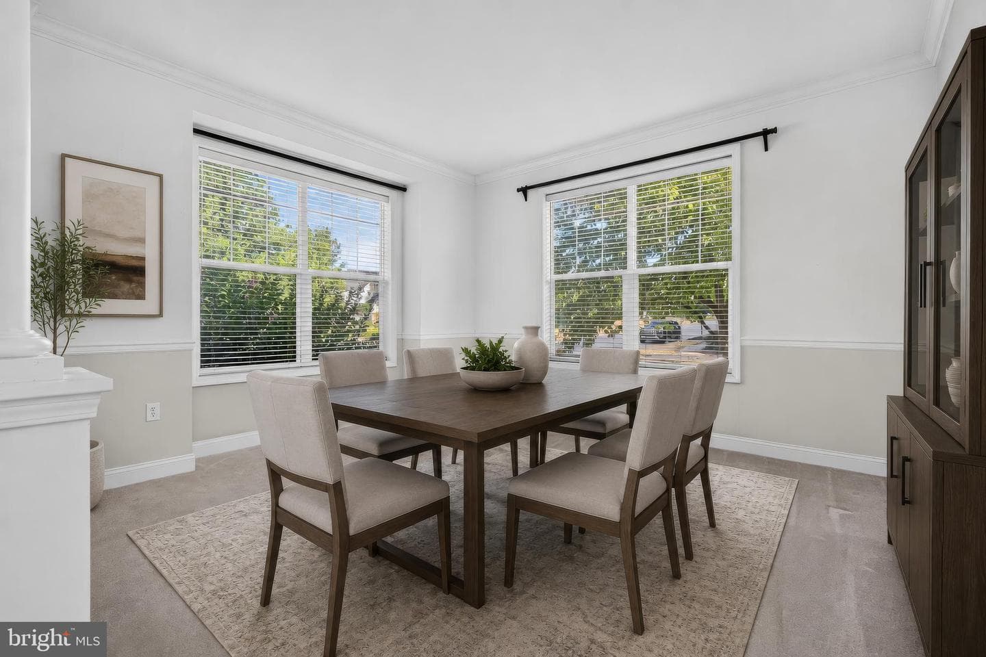 1001 Kent Gdn photo 8