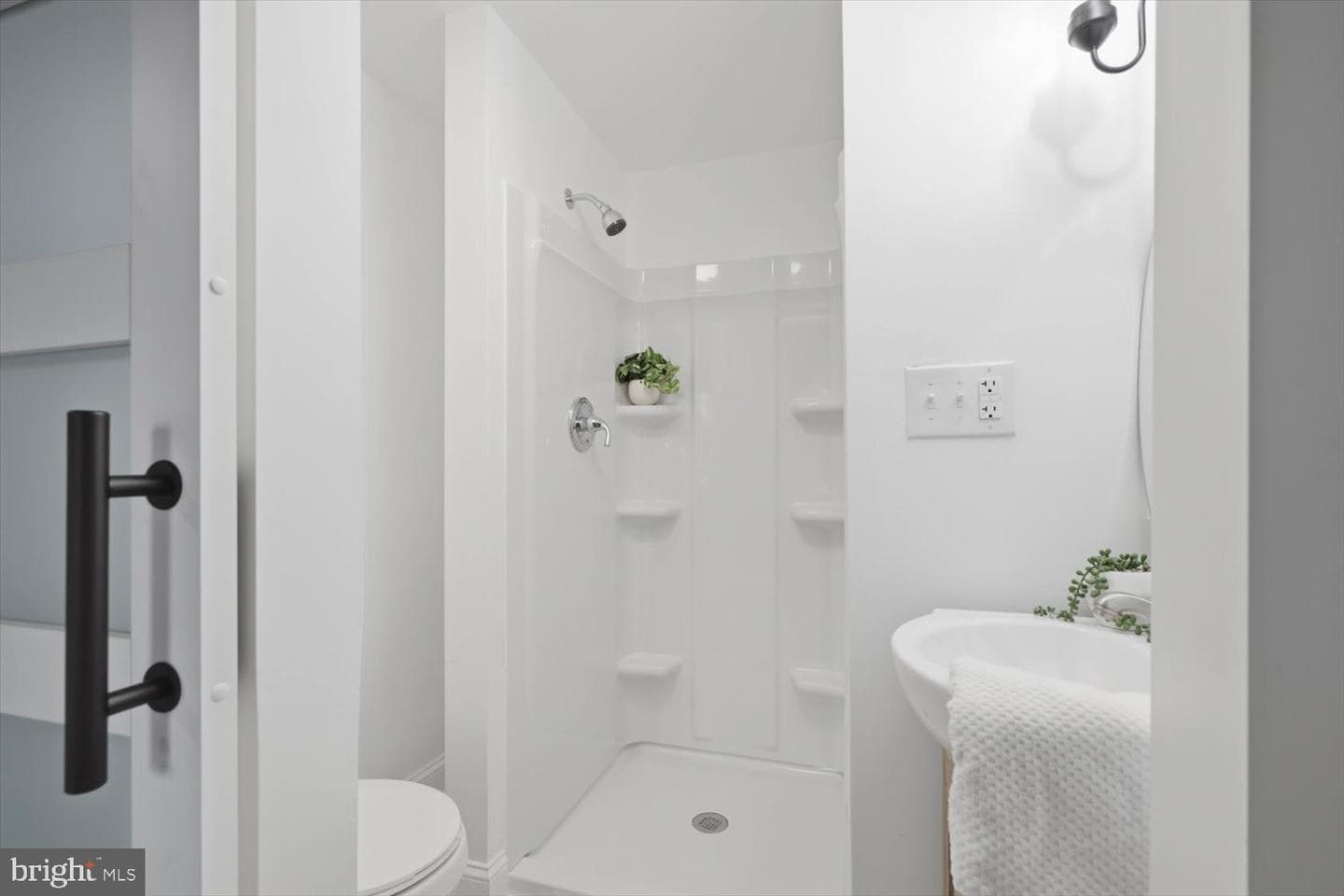 709 Saint Joseph Street photo 30