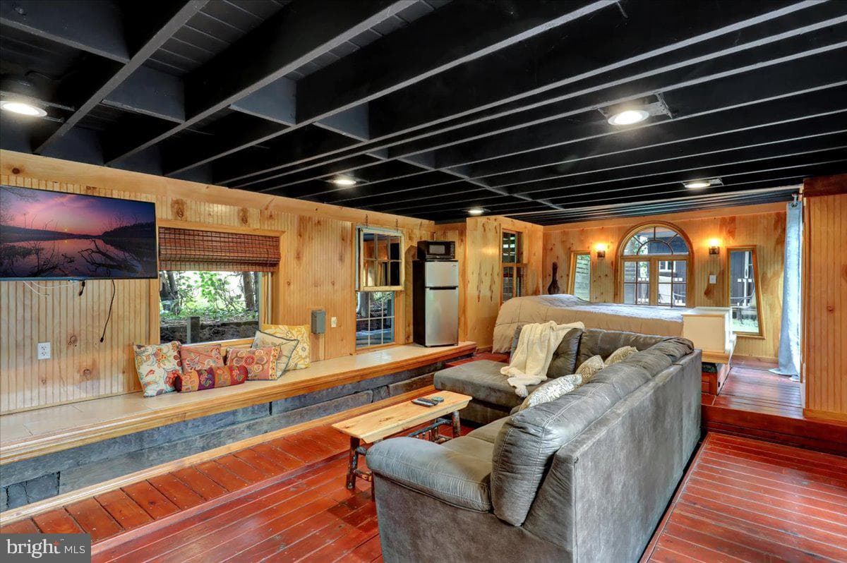 16 Jackson Drive photo 45