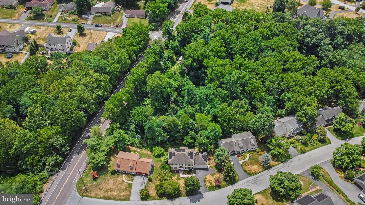 4 Brookwood Drive photo 45