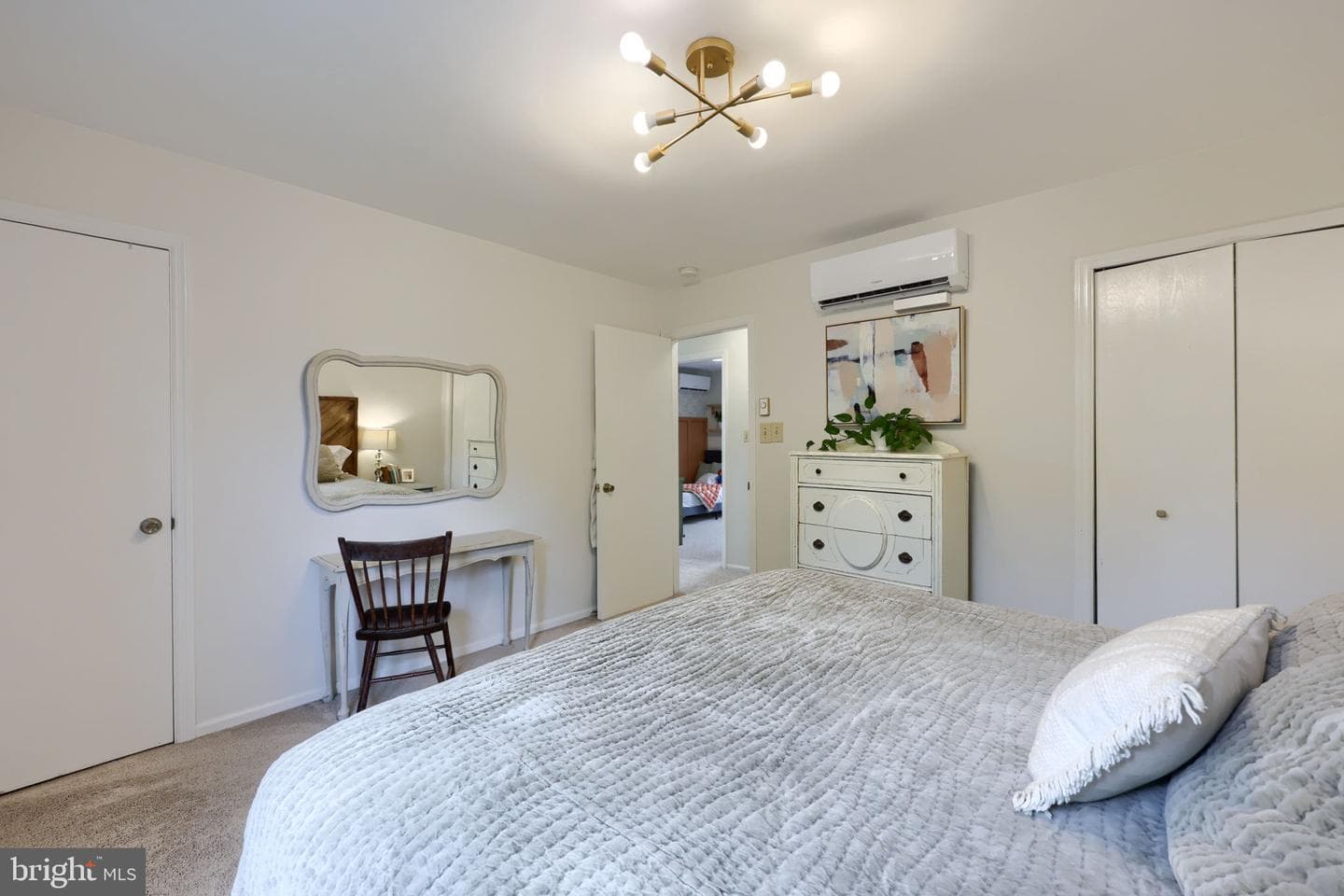 10 Lakeview Place photo 14