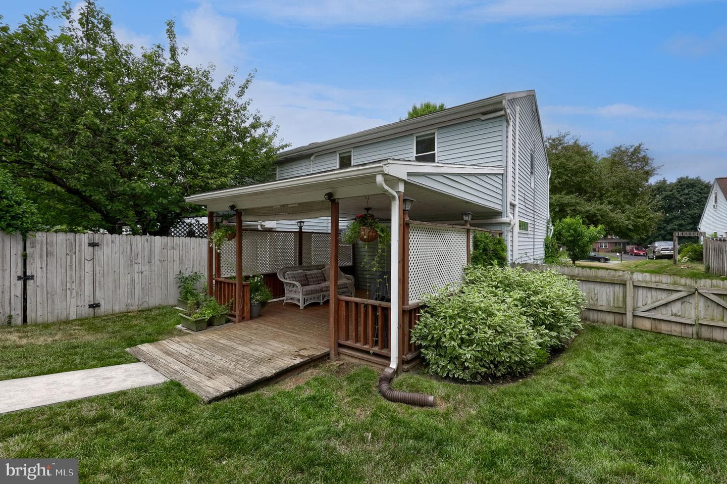 10 Lakeview Place photo 22