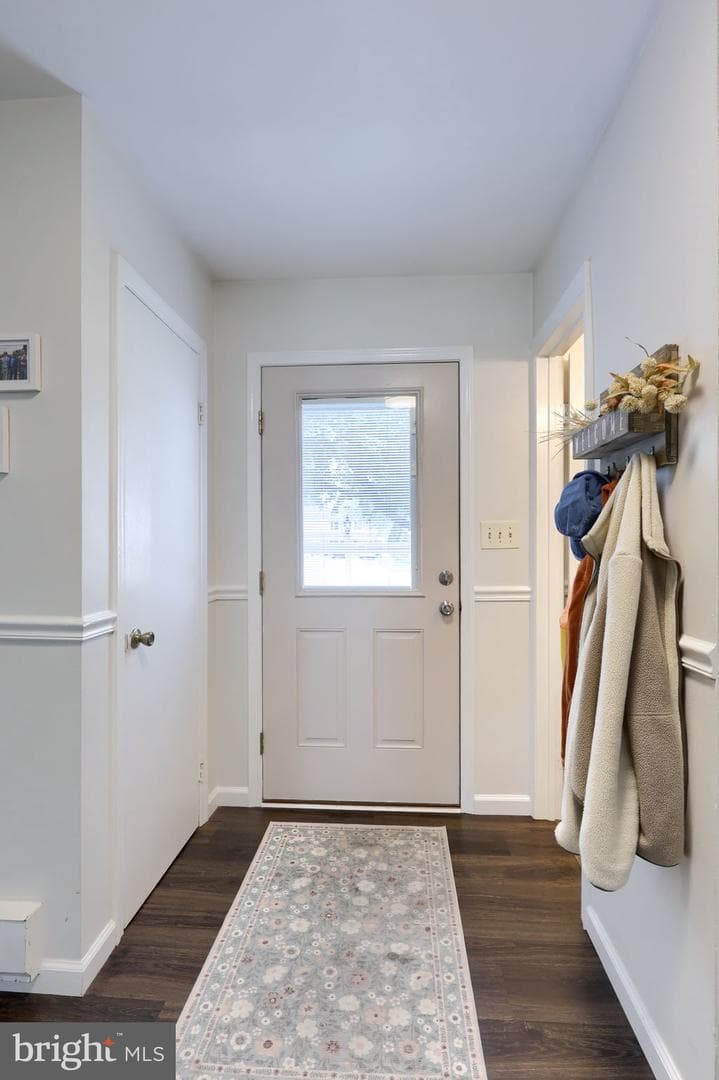 10 Lakeview Place photo 3