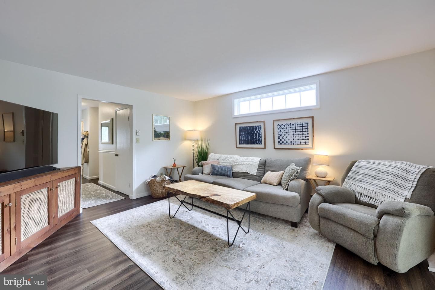 10 Lakeview Place photo 5
