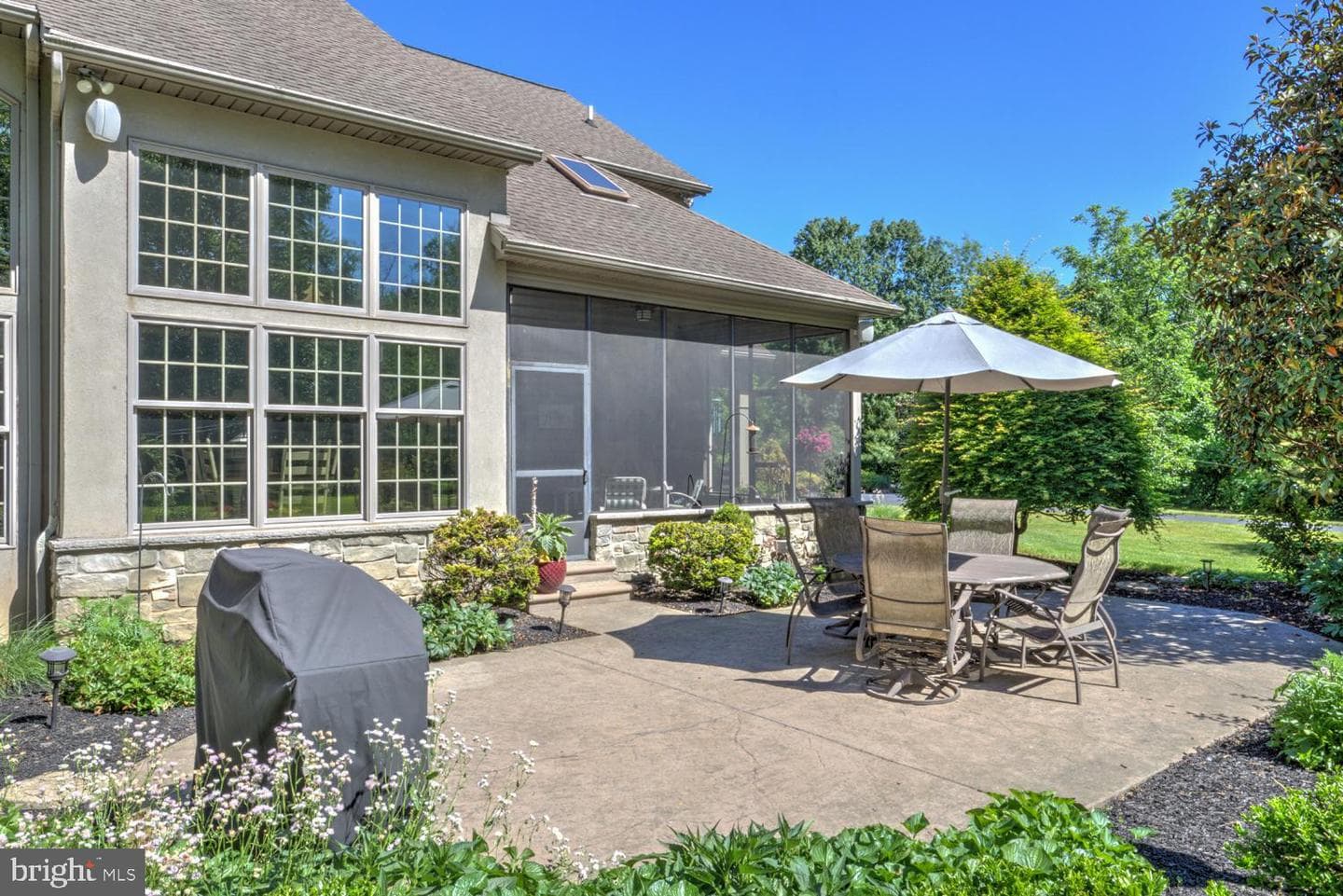 314 Deerfield Drive photo 38