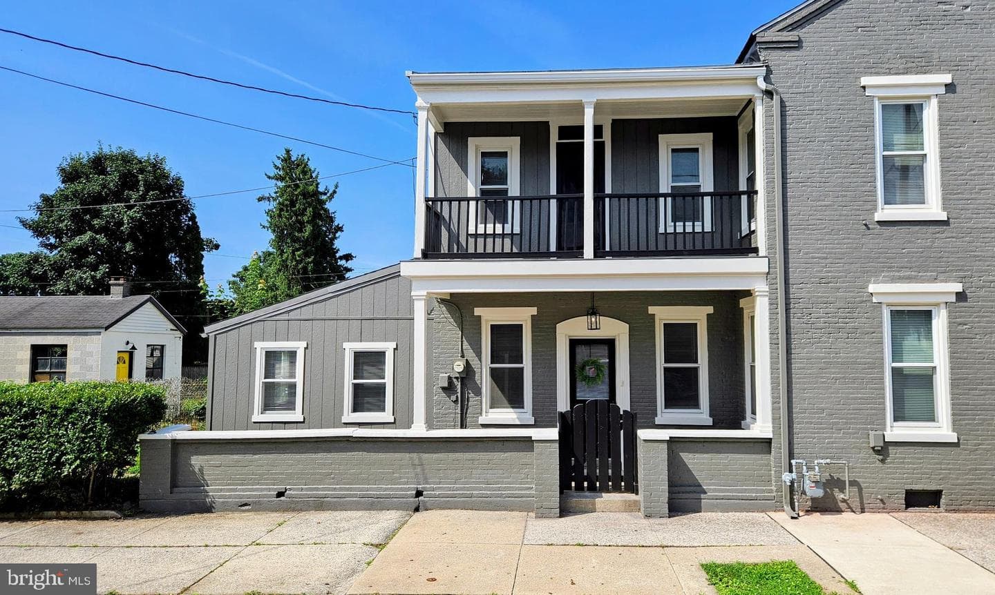 662 Walnut Street photo 32