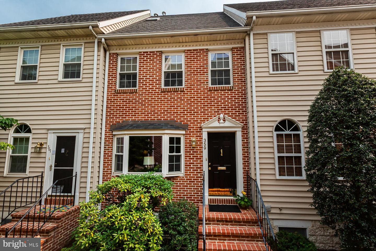 359 N Arch Street, Lancaster