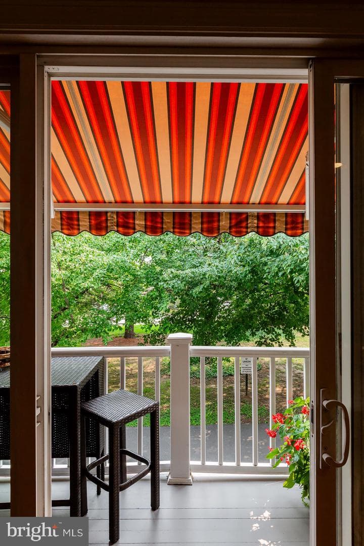 359 N Arch Street photo 29