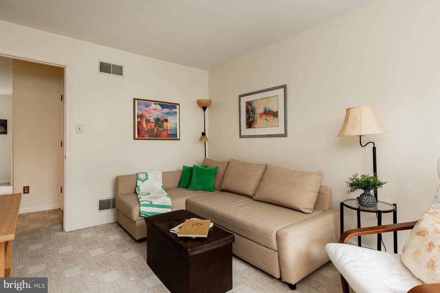 359 N Arch Street photo 50