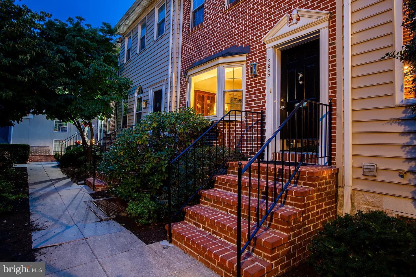 359 N Arch Street photo 74
