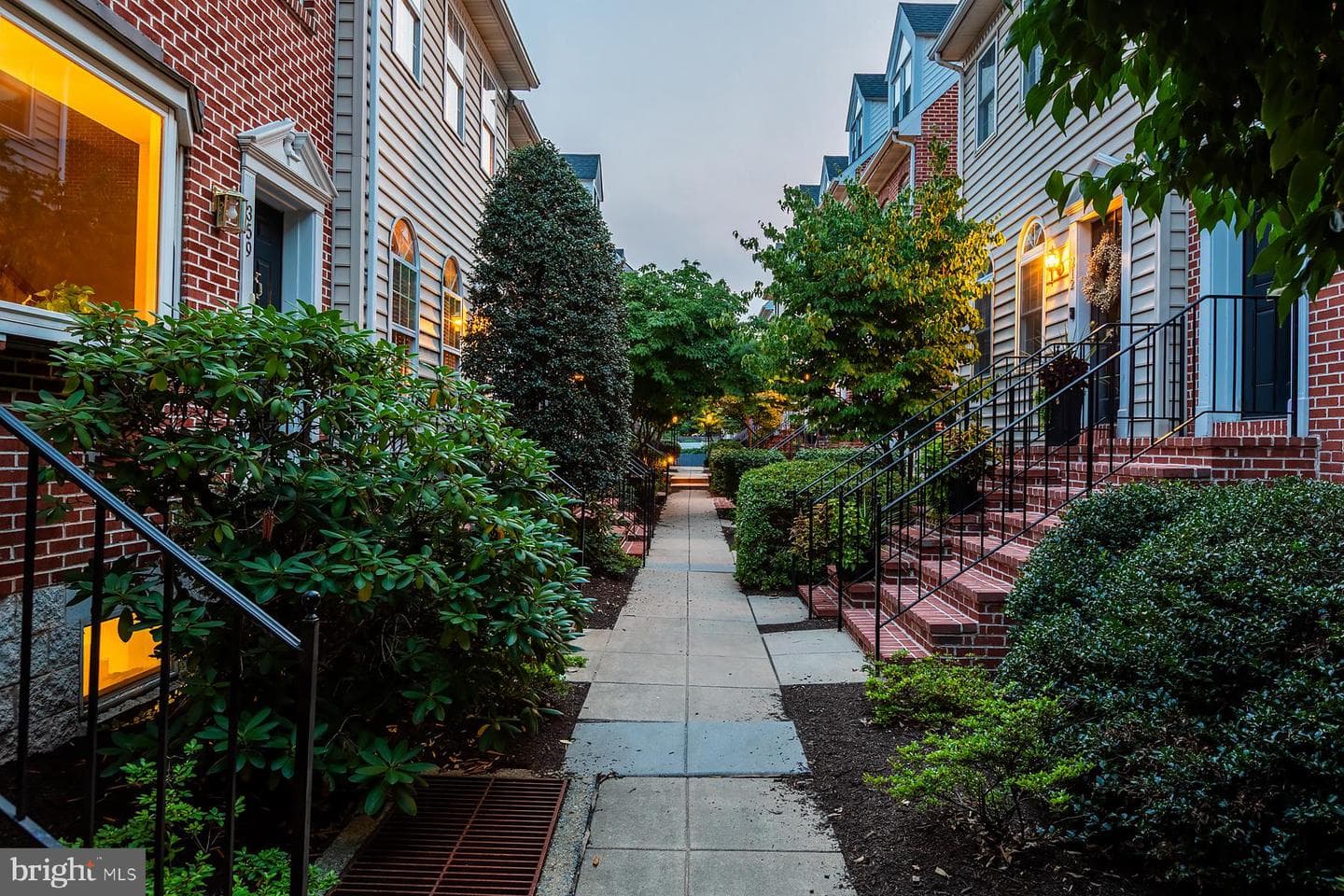 359 N Arch Street photo 81
