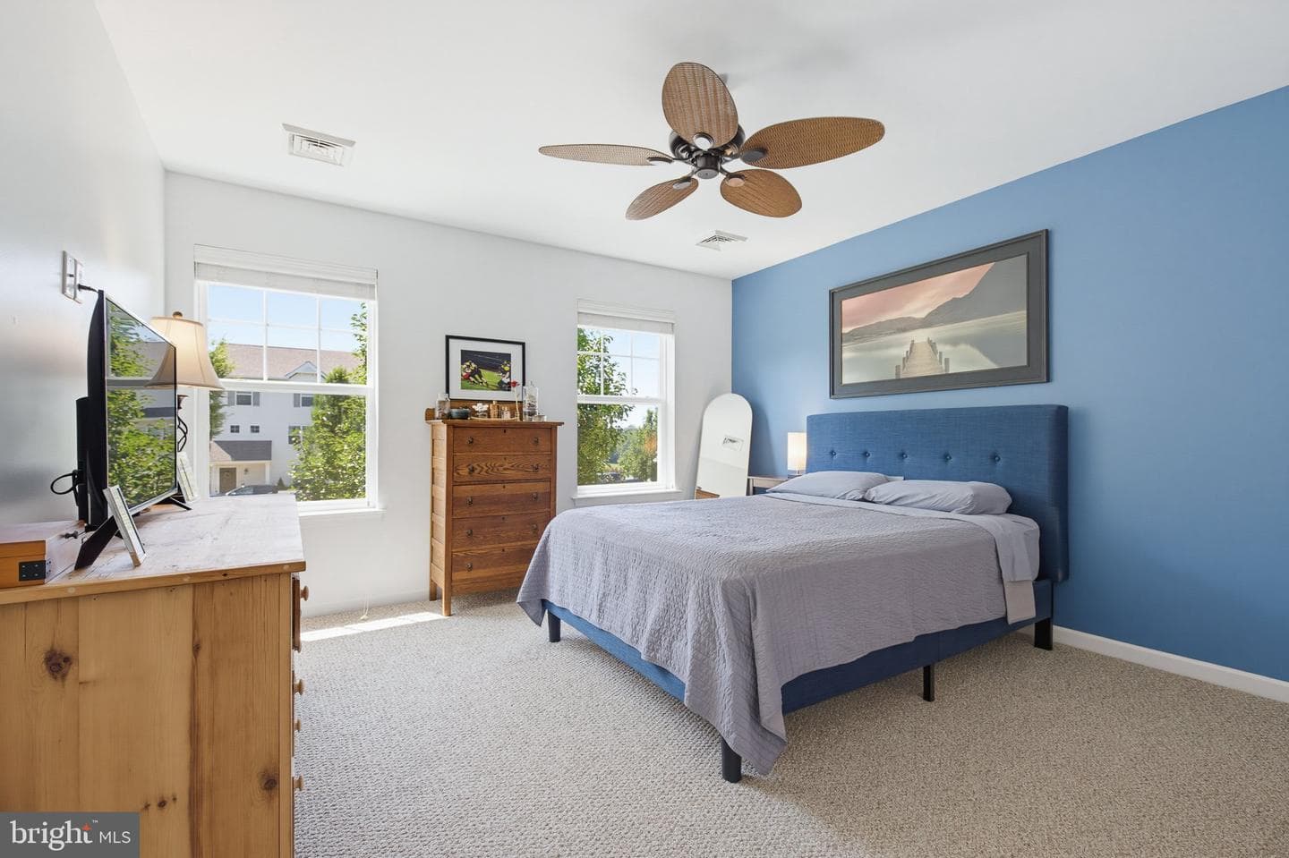 307 Cabot Circle photo 16