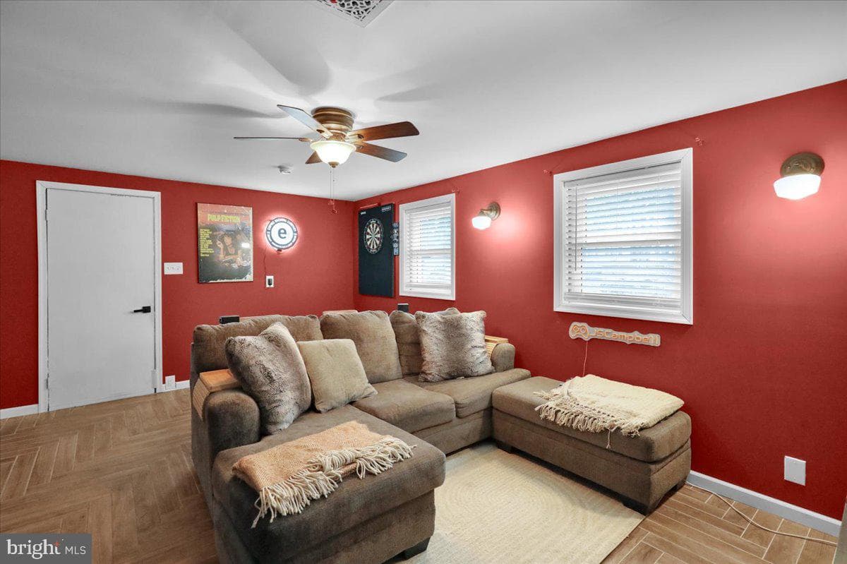 105 Autumn Drive photo 29