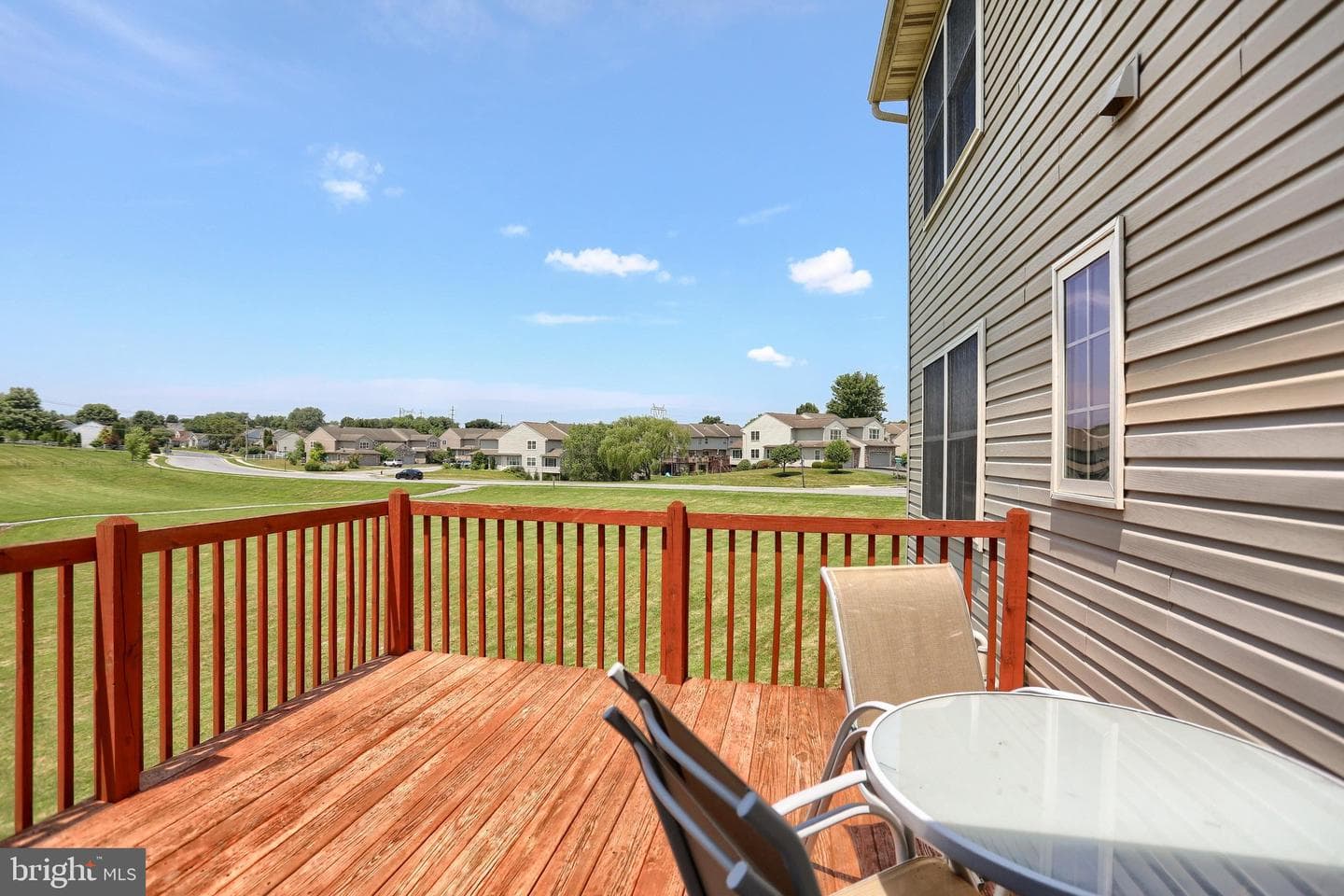 320 Ashley Drive photo 13