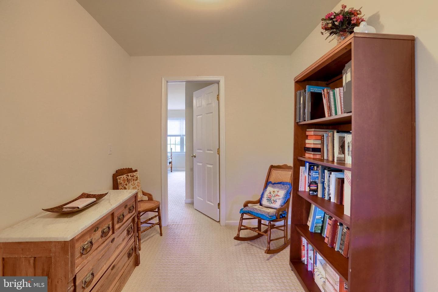 320 Ashley Drive photo 21