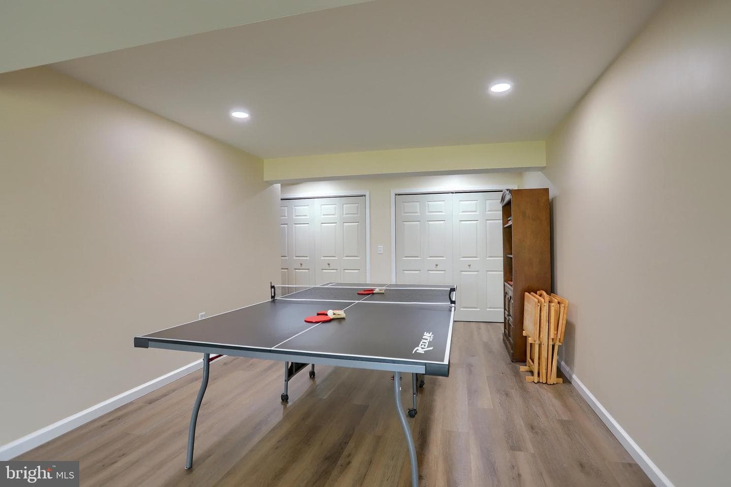 320 Ashley Drive photo 42