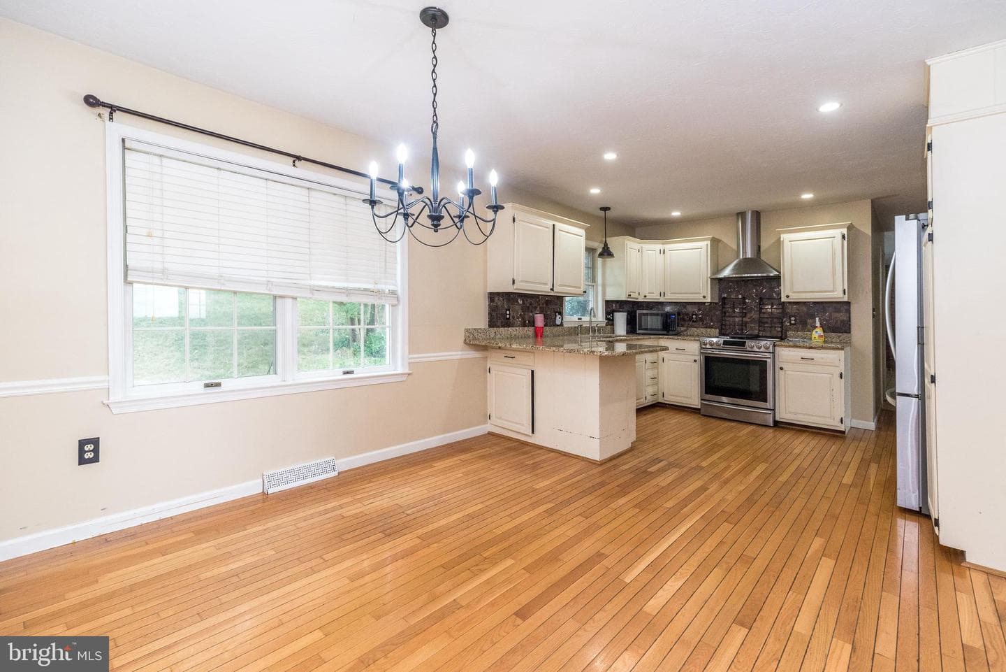 1328 Edgewood Drive photo 20