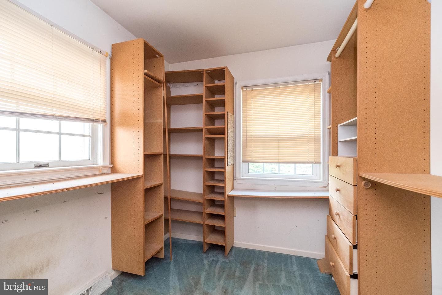 1328 Edgewood Drive photo 34