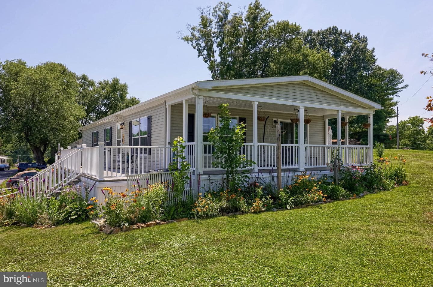 18 Dogwood Drive photo 24