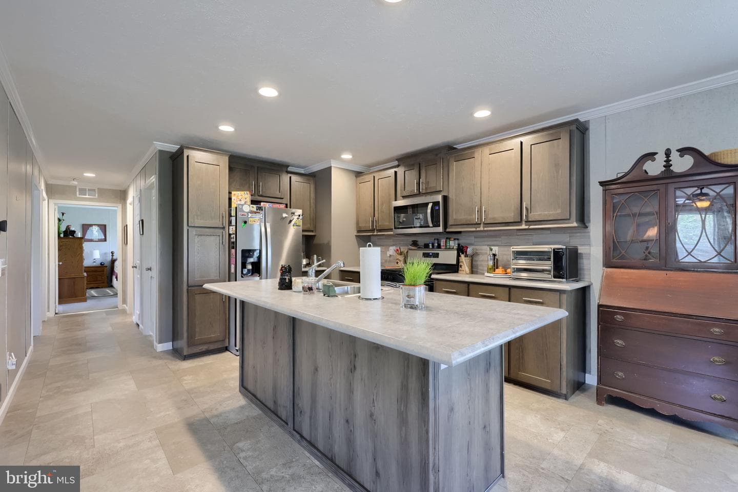 18 Dogwood Drive photo 9