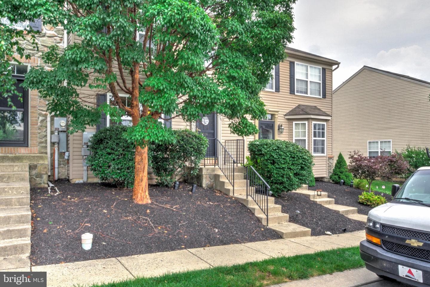 216 Knollwood Road photo 4