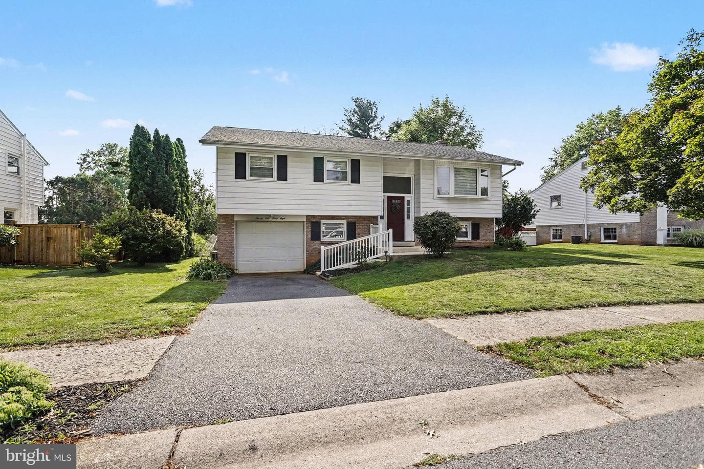 2148 Sherwal Avenue photo 3