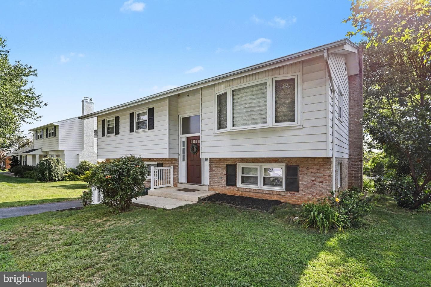 2148 Sherwal Avenue photo 4