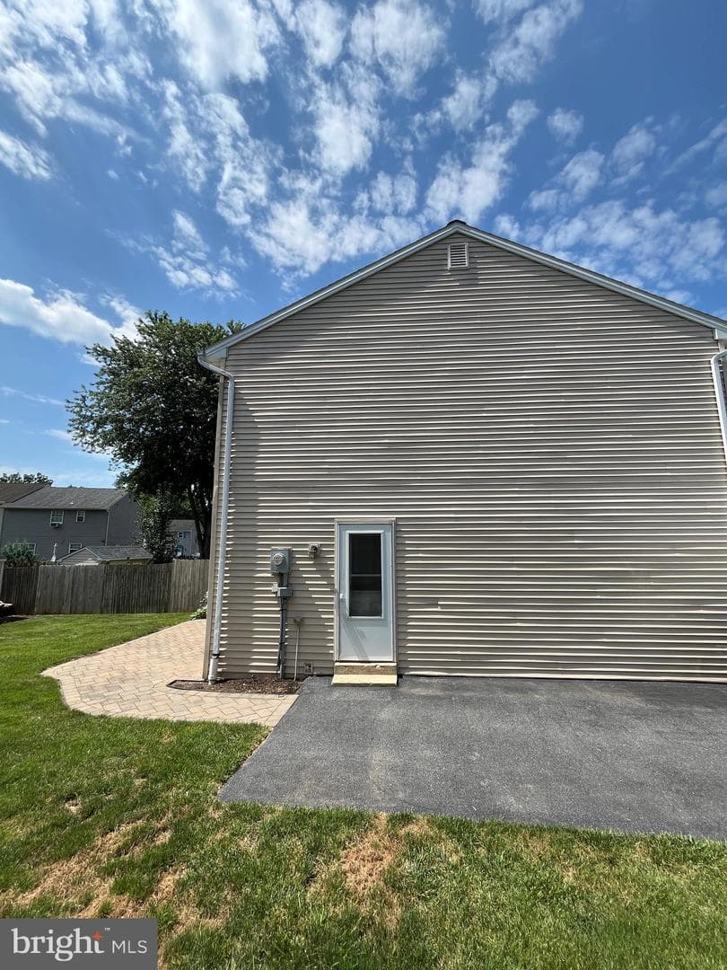 306 Dohner Drive photo 7