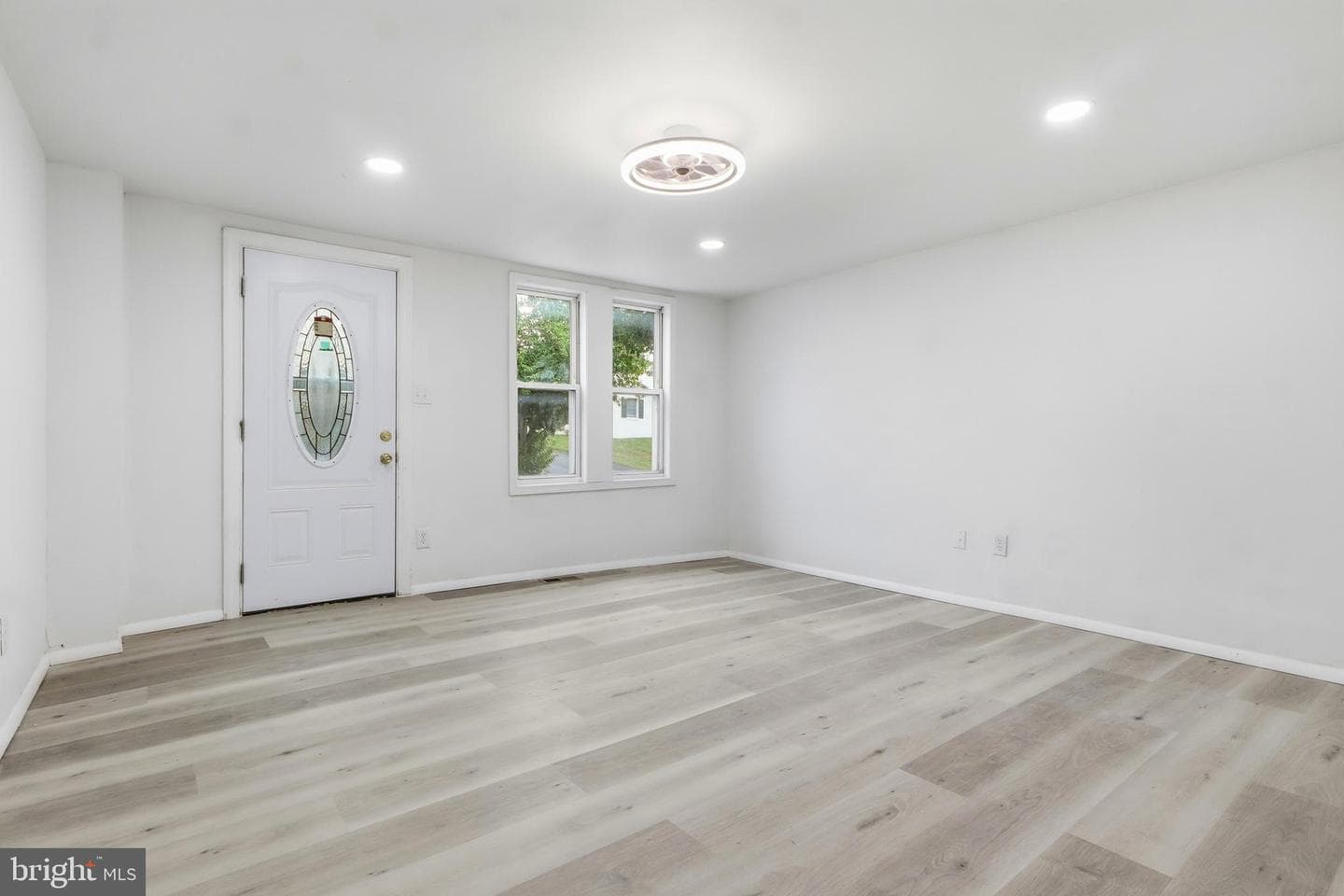 238 S 4th Street photo 5