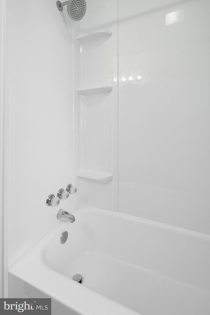 1827 Woodland Avenue photo 16