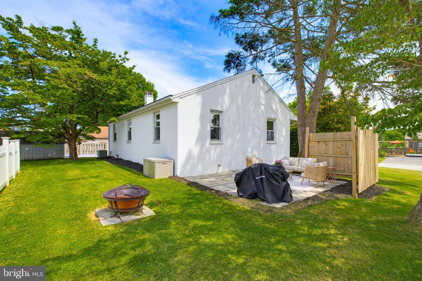 1827 Woodland Avenue photo 37