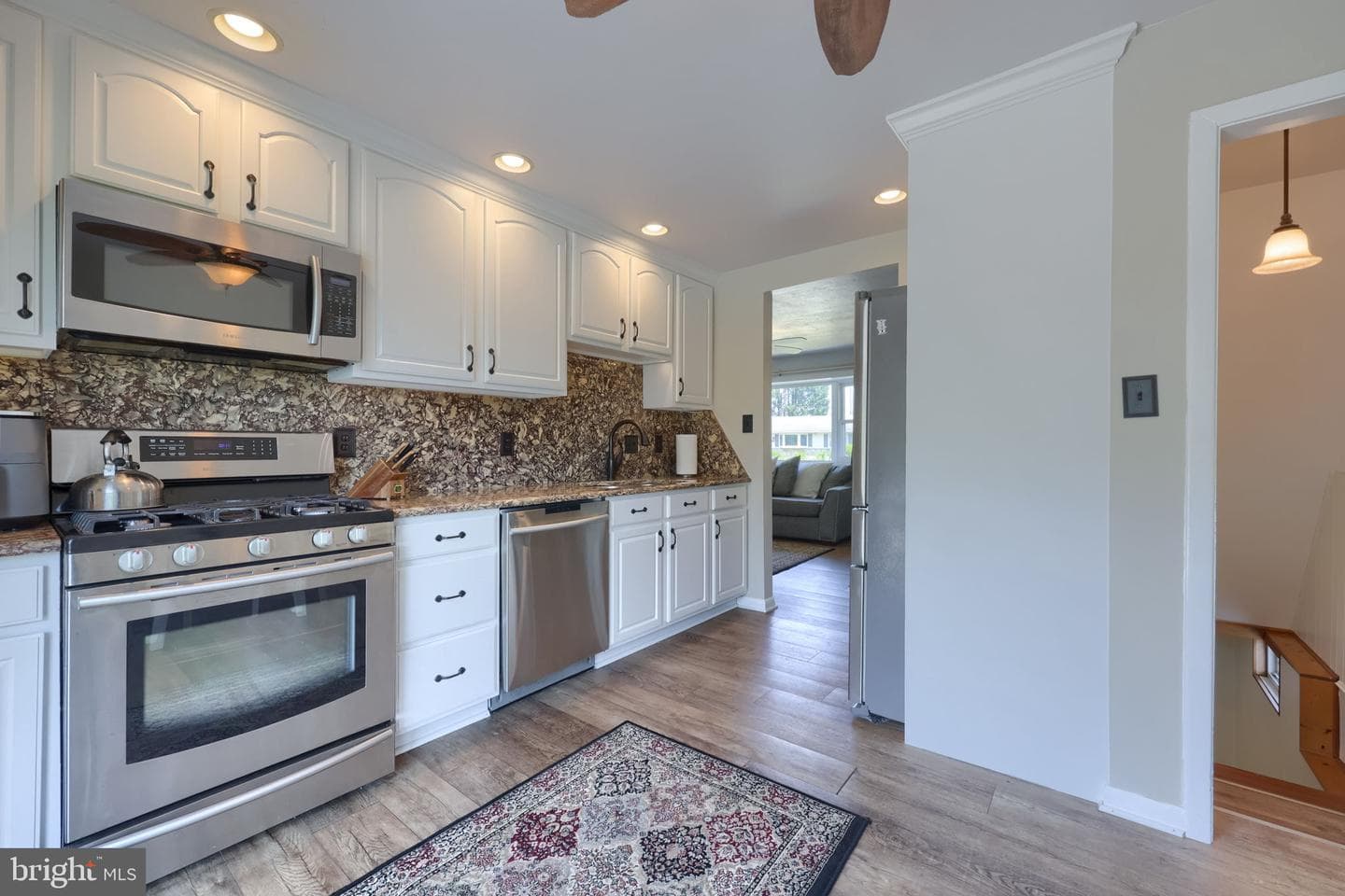 2742 Chapel Road photo 26