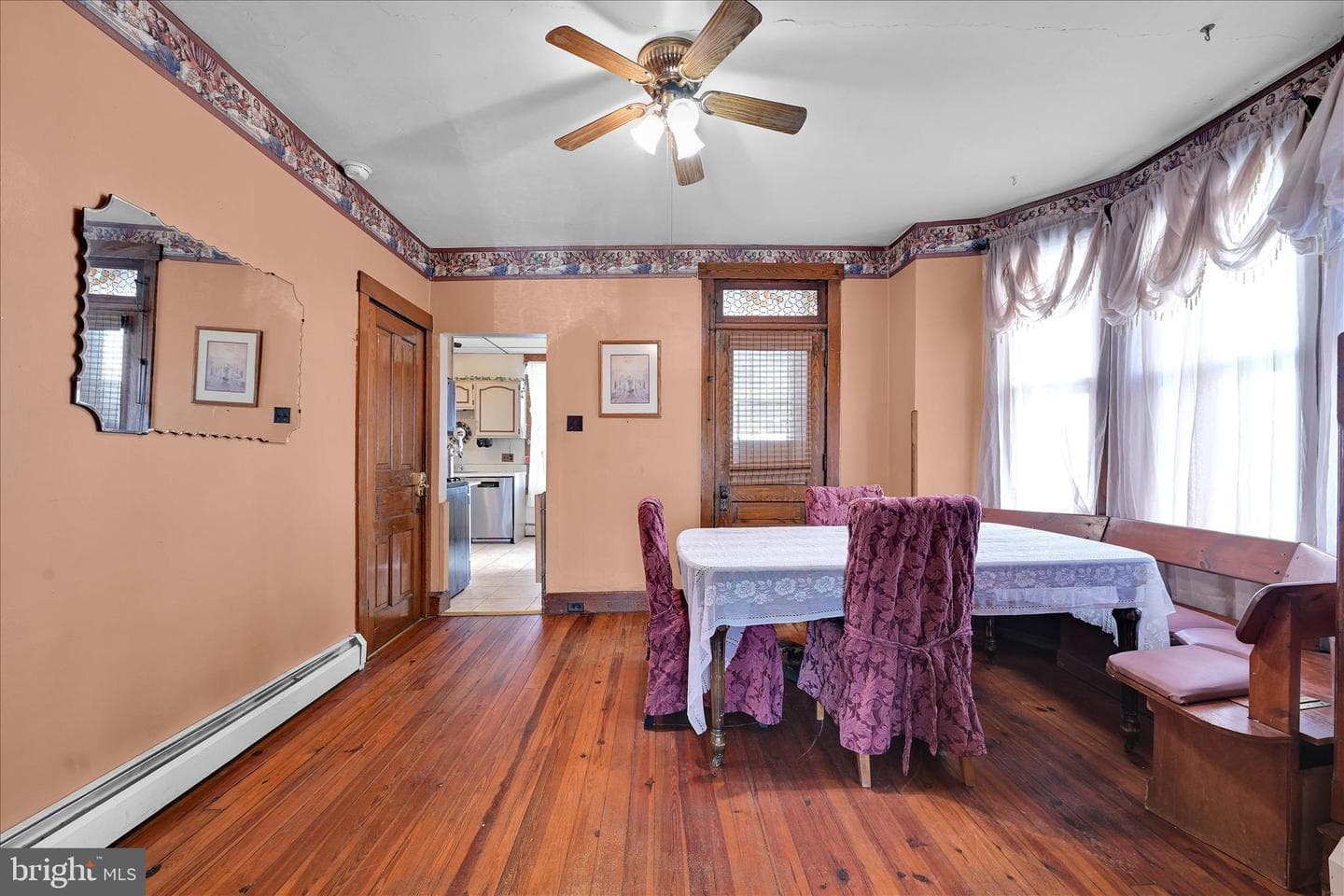 146 E Main Street photo 12