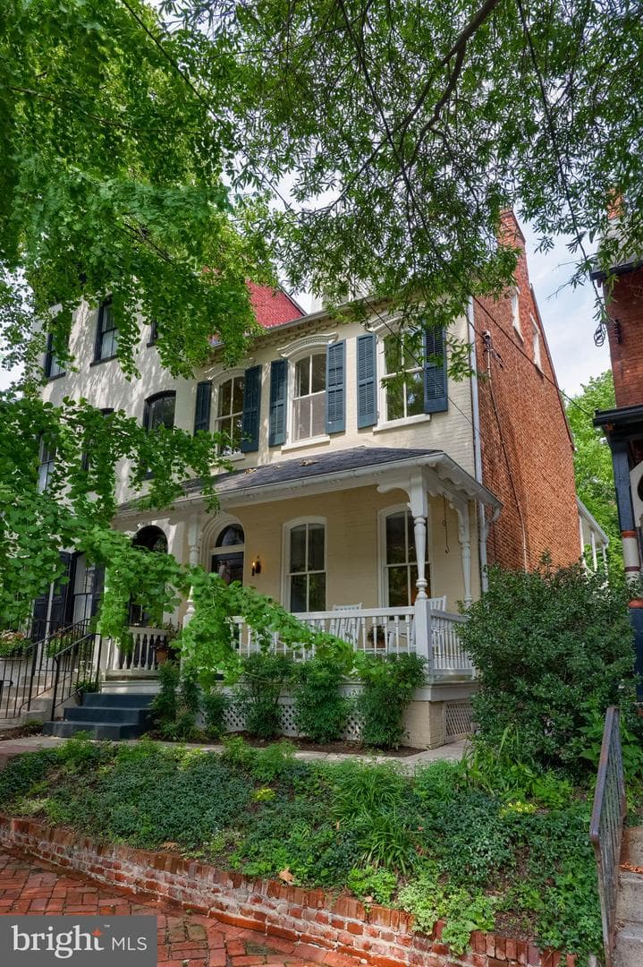 233 N Mary Street, Lancaster