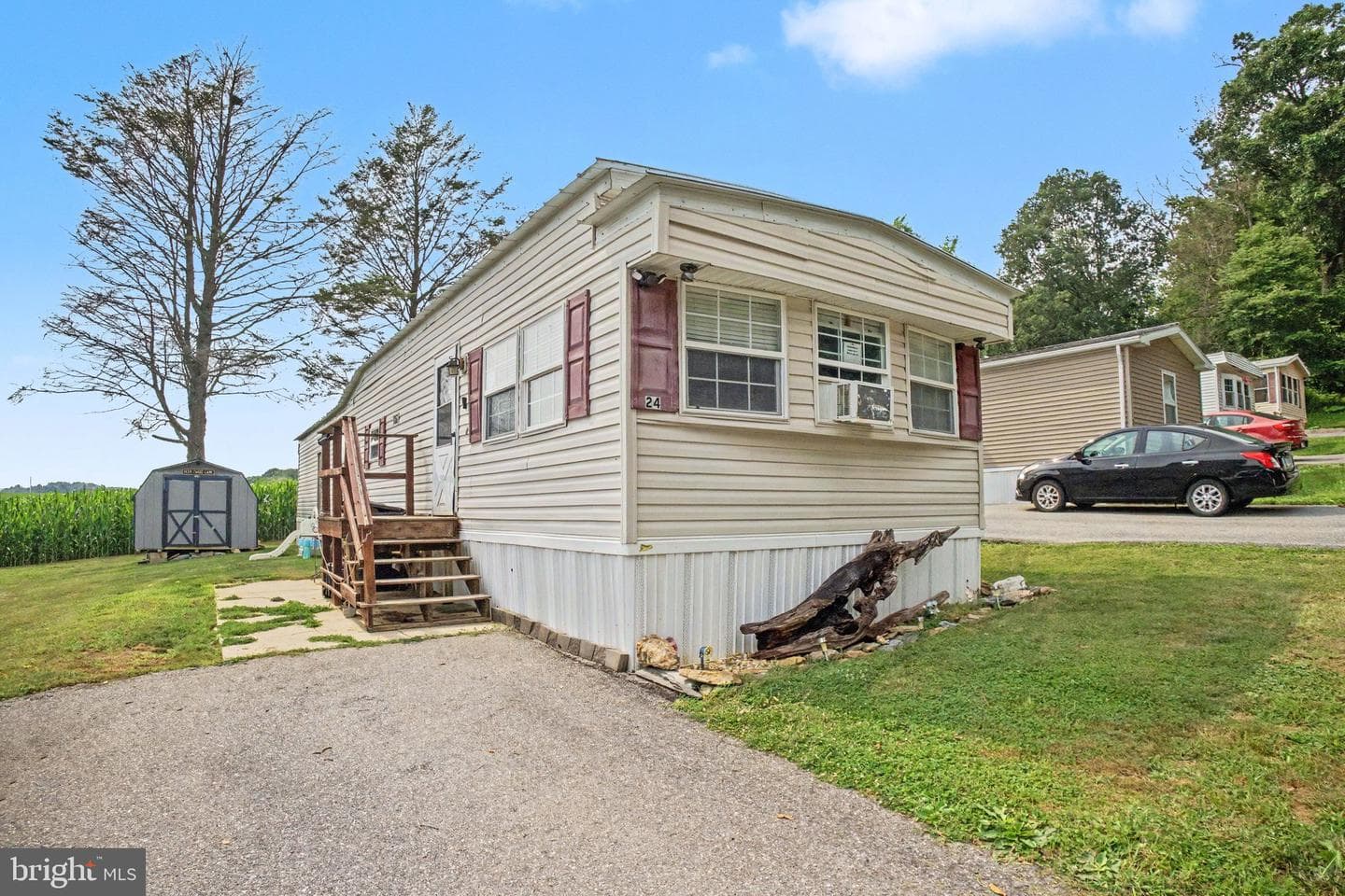 24 Ashton Drive photo 1