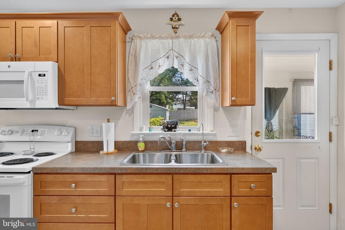 4 Bauer Avenue photo 12