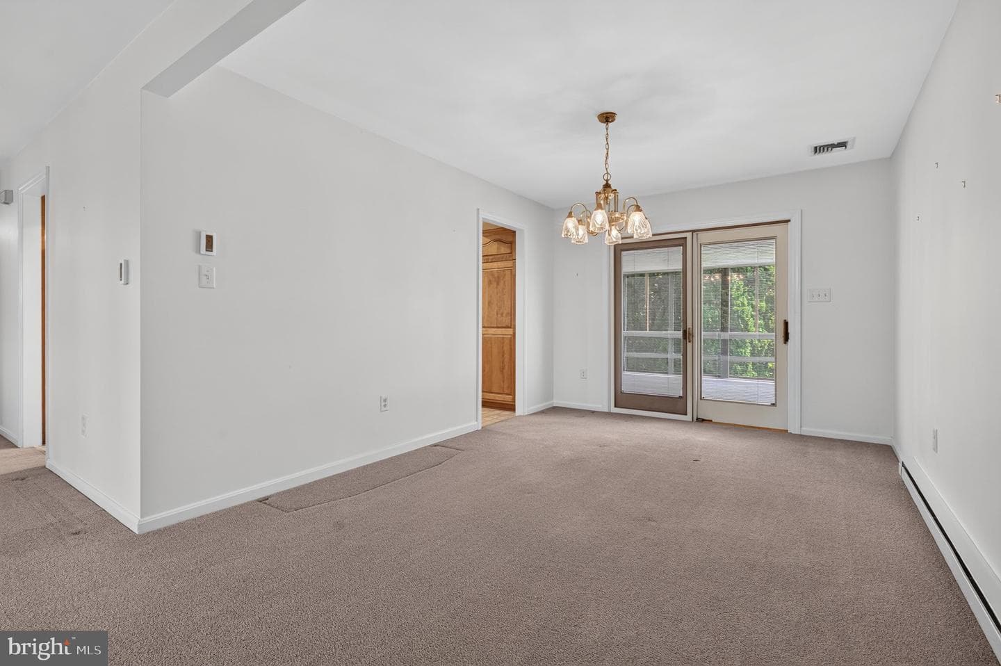 1277 S Colebrook Road photo 14