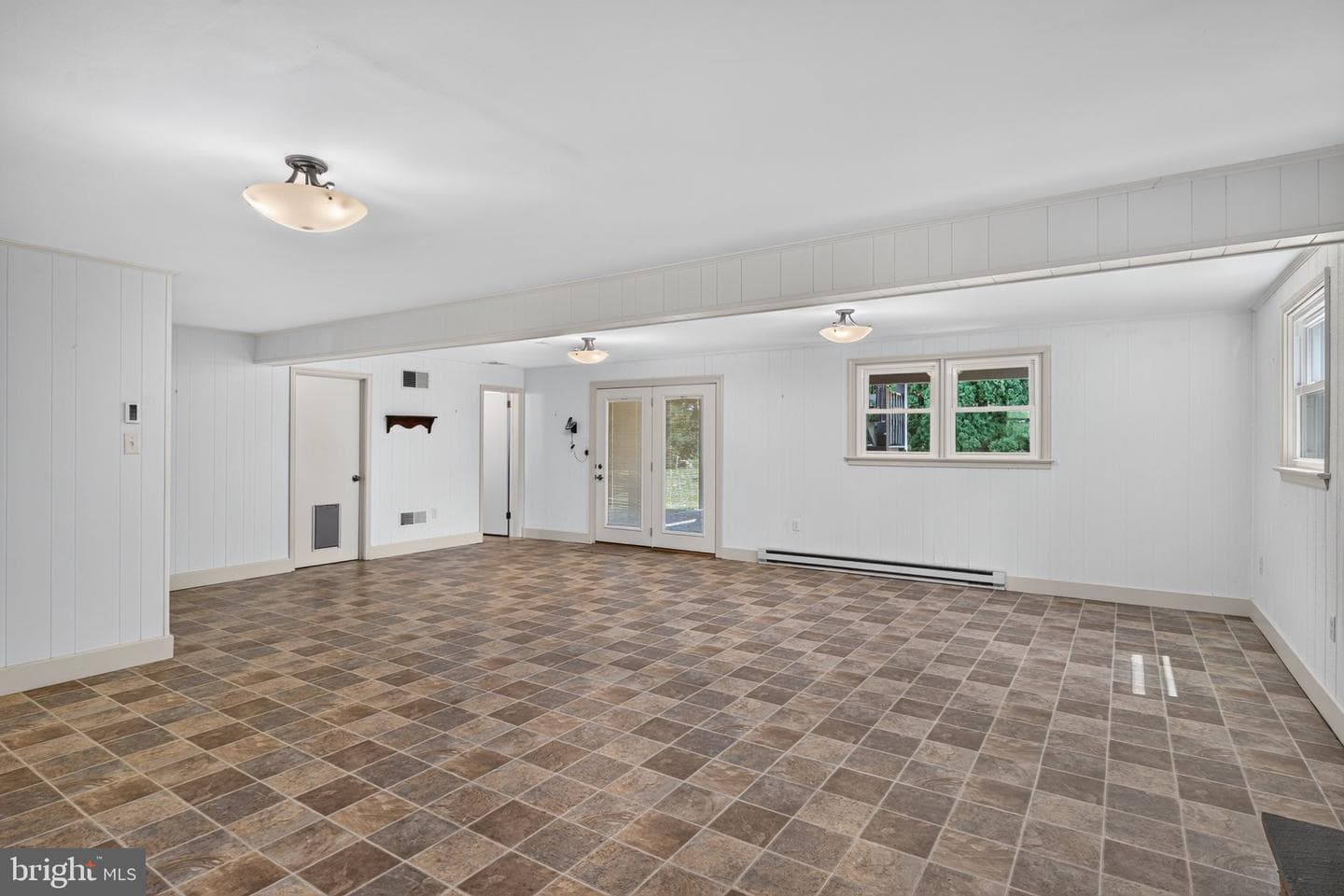 1277 S Colebrook Road photo 28
